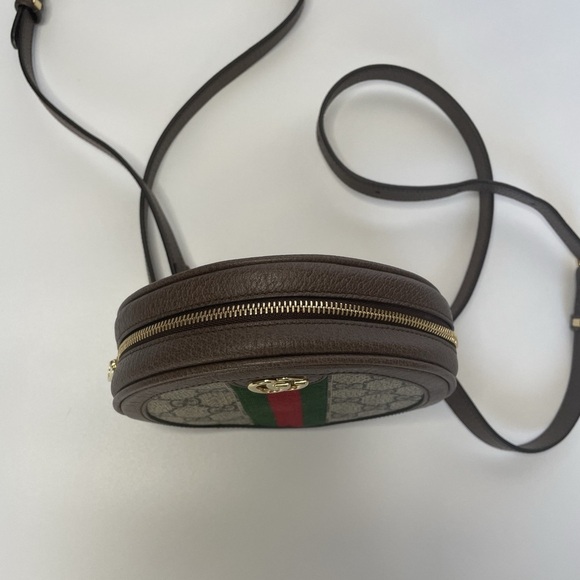 GUCCI | GG SUPREME MINI OPHIDIA ROUND BACKPACK - Picture 2 of 9